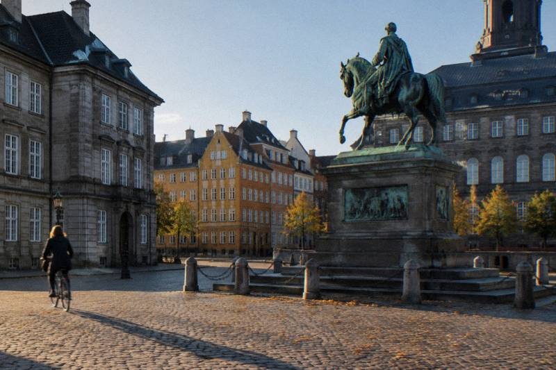 Free Essential Tour of Copenhagen in Spanish (with local guides)